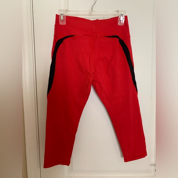 Violate The Dress Code Red Crop Leggings - Picture 3 of 5